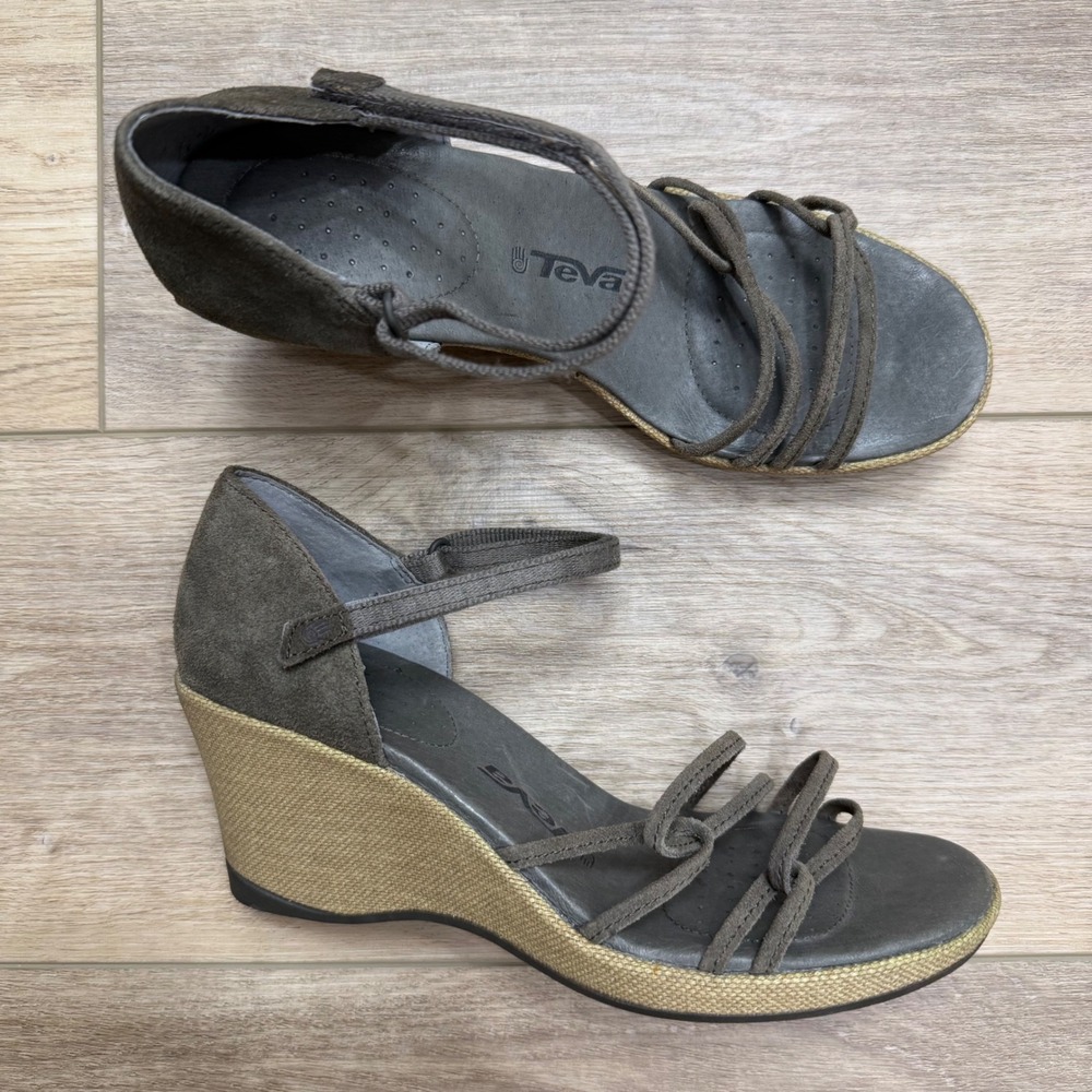 Teva Riviera Womens Gray Suede Strappy Wedge Sandals Size 8.5 Ankle Strap